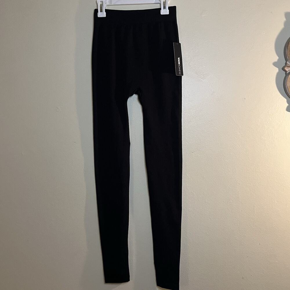 NWT FASHION NOVA SIZE:S Women Seamless Leggings Thick Lining